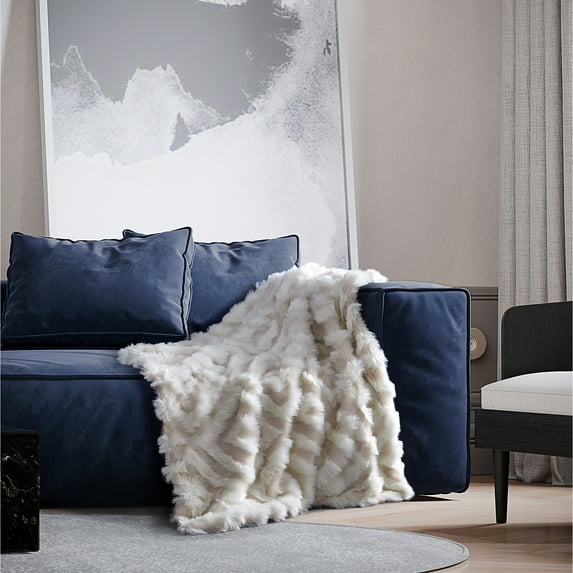 Inspired Home Rosalynn Machine Washable Diamond Design Throw, 50"x60", Blush