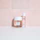 thumbnail image 4 of OUAI Melrose Place Eau de Parfum Tamaño de viaje - Perfume elegante para mujer para uso diario - Aroma floral fresco tiene notas de champán, bergamota y rosa con delicados toques de madera de cedro y, 4 of 5