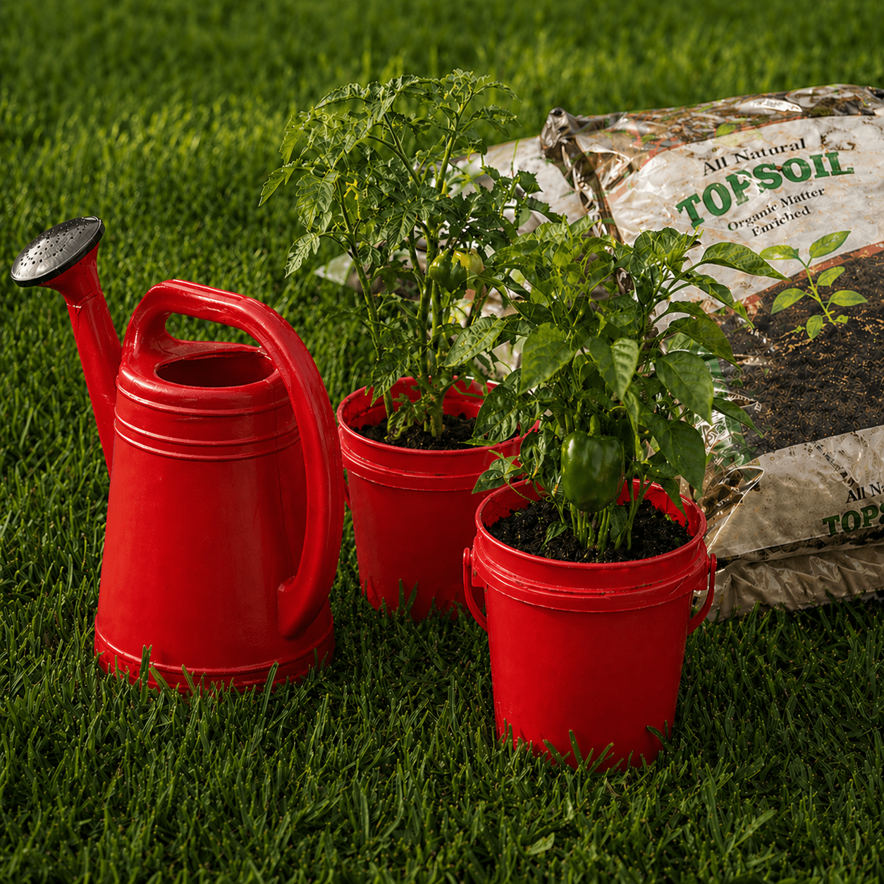 Hyper Tough 0.4 Quart Red Mini Bucket, Small Durable Utility Pail for Cleaning, Crafts & Storage