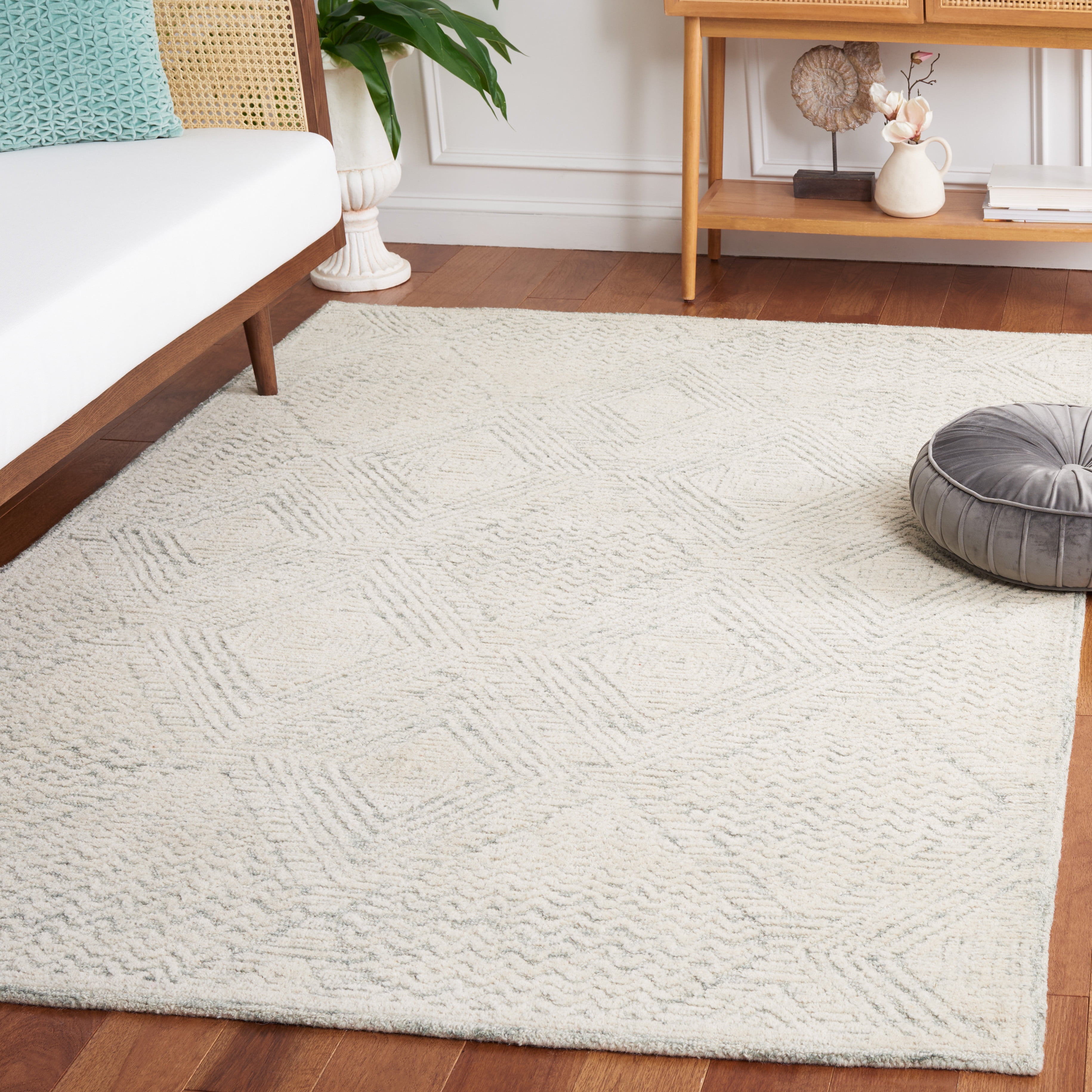 SAFAVIEH Textural Devona Geometric Area Rug, Grey/Ivory, 8' x 10'