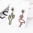 thumbnail image 4 of Pendientes asimétricos colgantes con diseño de flamenco y cactus con diamantes de imitación huecos, joyería para mujeres, hombres, niñas y niños., 4 of 5