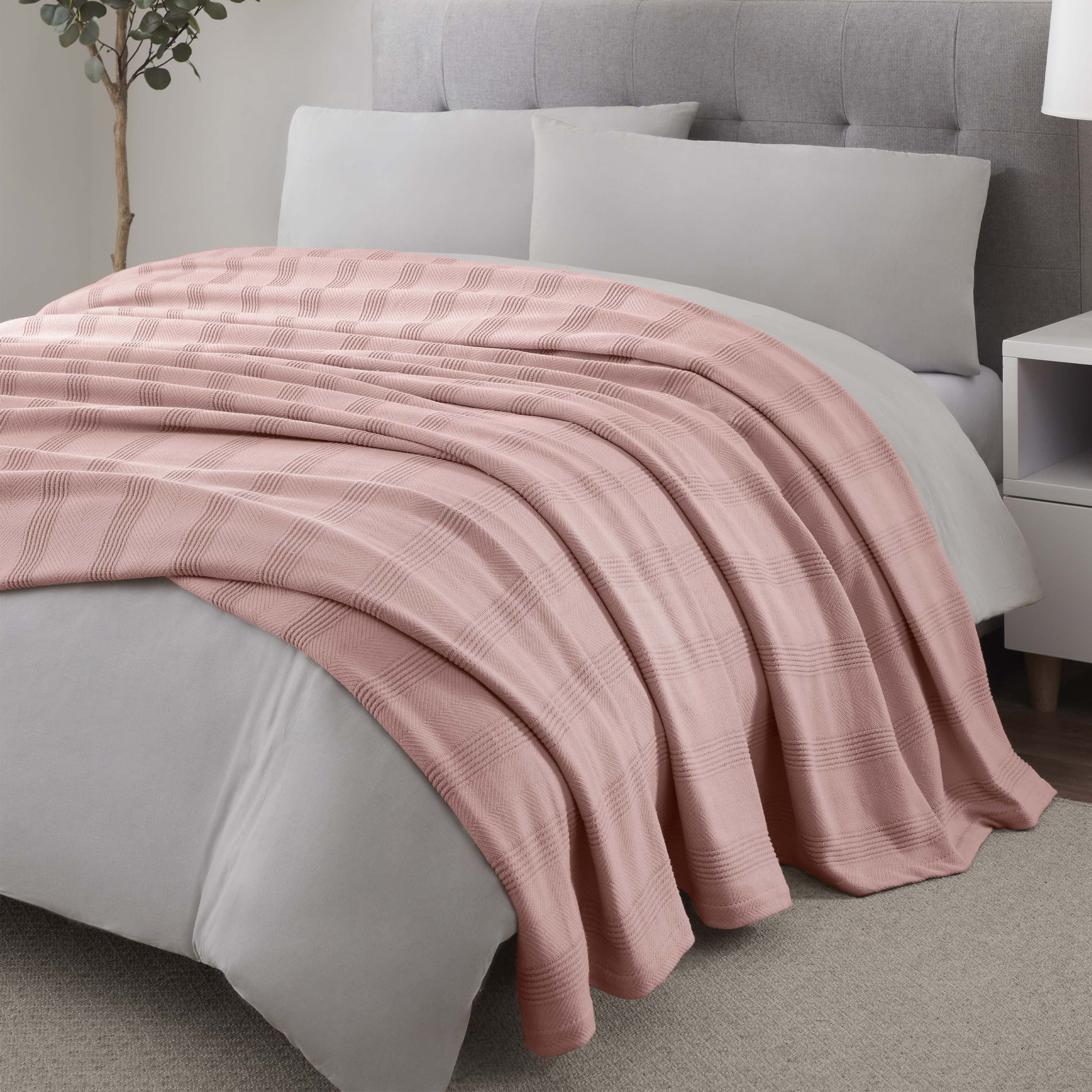 Lightweight Breathable 100% Cotton Knit Blanket – All-Season Bed Blanket – Twin Size – Pink Clay