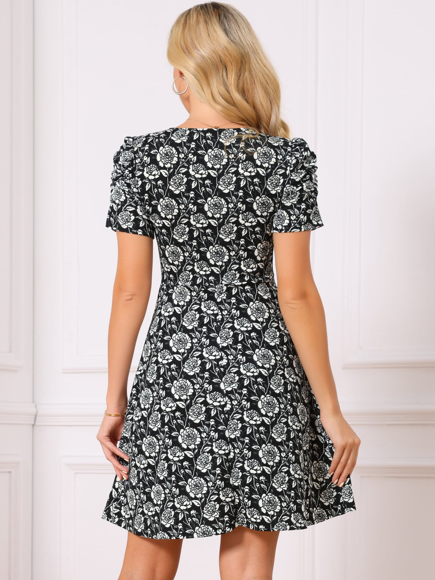 DARING DIVA Women's A Line Floral Mini Dresses with V Neck and Short Sleeves M Black