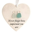 thumbnail image 6 of Heart-Shaped Sea Glass Friendship Decor, Timeless Friendship Heart Keepsake Ornament for Xmas Tree Decorated with Sea Glass Decor and Inspirational Quotes, Art Gift for Best Friends, 6 of 7