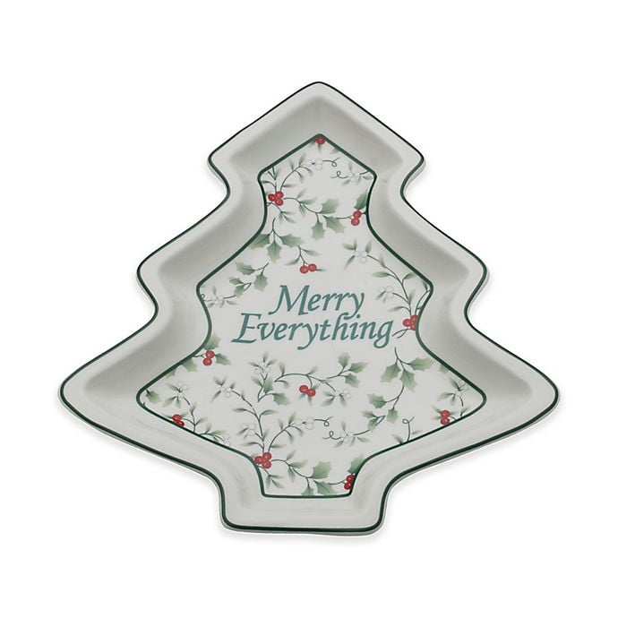 Pfaltzgraff Winterberry Traditional Figtree Plate Merry Everything