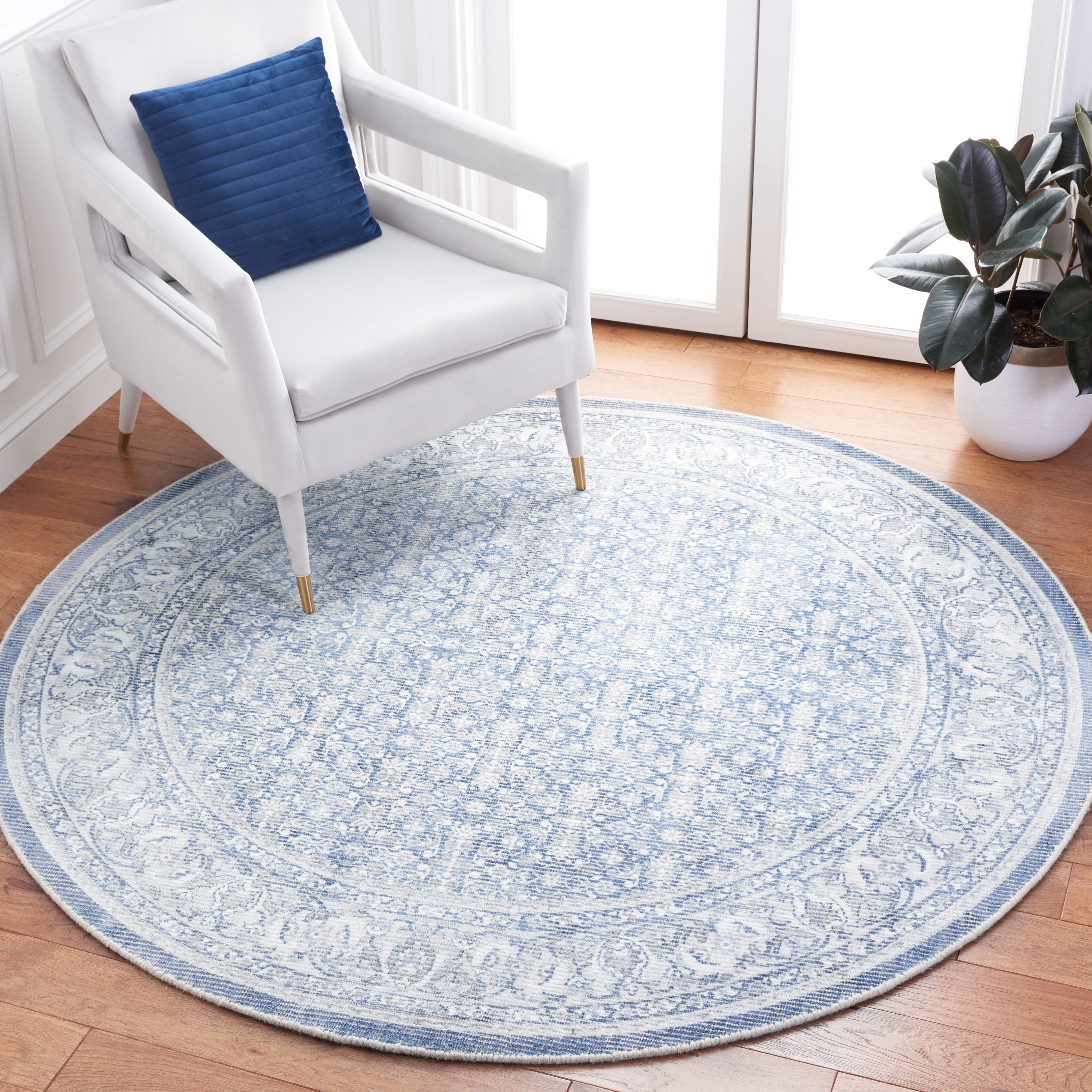 SAFAVIEH Restoration Vintage Delicia Geometric Area Rug, Blue/Ivory, 6' x 6' Round