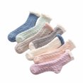 thumbnail image 4 of Calcetines de terciopelo de coral, calcetines de toalla de color sólido, calcetines de tubo medio para mujer, calcetines de terciopelo gruesos y cálidos para dormir en el hogar para otoño e invierno, 4 of 6
