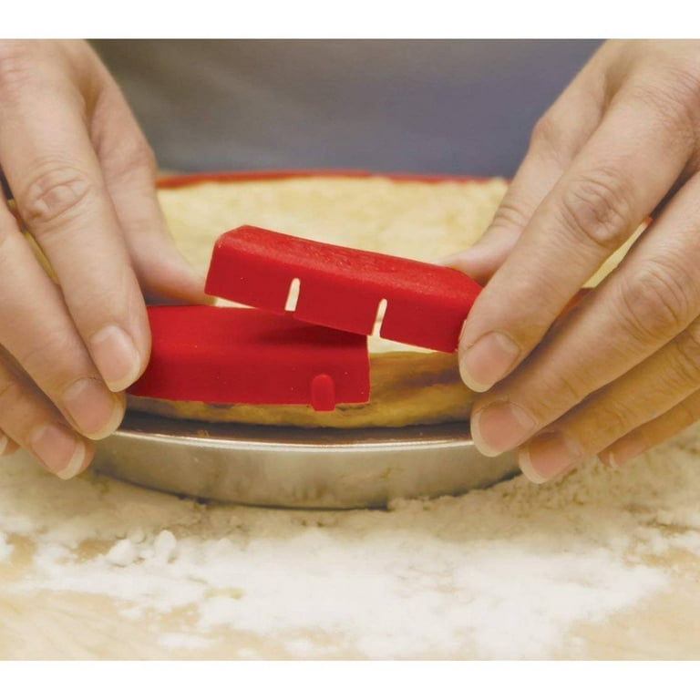 Pie Crust Shield, CARGEN Adjustable Pie Crust Covers for Edges of Pie  Silicone Pie Crust Protectors when Baking Pie Baking Accessories 2 Pieces  Red