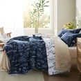 thumbnail image 4 of Juego de edredón Bedsure Queen Navy con 1 edredón y 2 fundas de almohada, 4 of 7