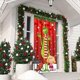 thumbnail image 3 of Decoraciones navideñas El Grinch Puerta Cubierta Fondo Rojo Divertidos Banners Colgantes de Navidad Letrero de Feliz Navidad para Porche para Interior Exterior Frente, 3 of 5