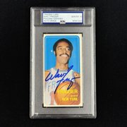 1968-69 TCG #120 Walt Frazier Signed Card Auto 10 PSA Slabbed Knicks