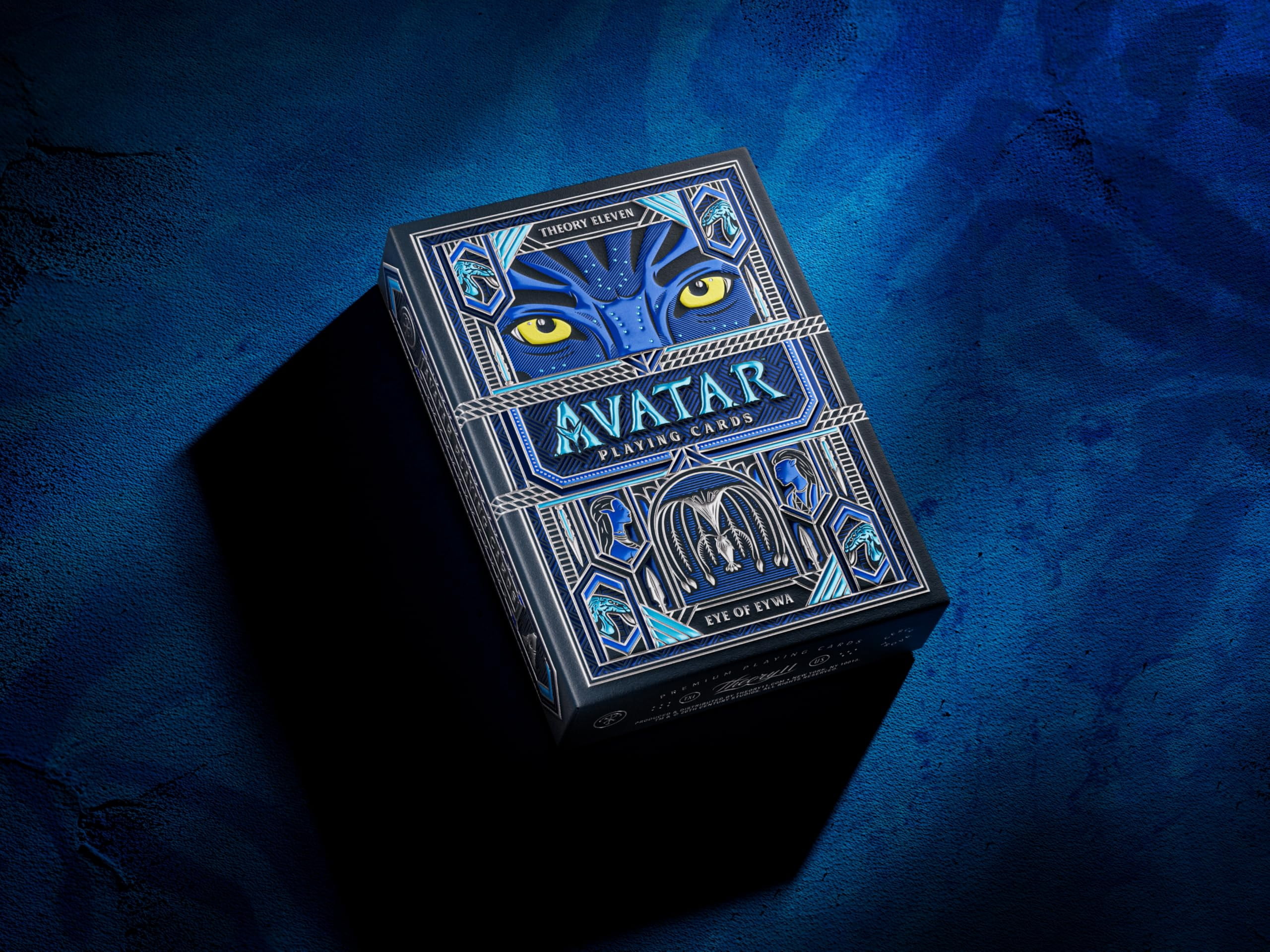 theory11 Avatar Premium Playing Cards Officially Licensed Collectible Deck, Poker Size, Luxury Foil Tuck Case