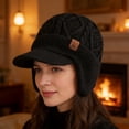 thumbnail image 4 of Gorro de invierno con orejeras y visera | Gorro de punto unisex para clima frío | Gorro grueso con forro polar para actividades al aire libre, viajes y ciclismo, 4 of 6
