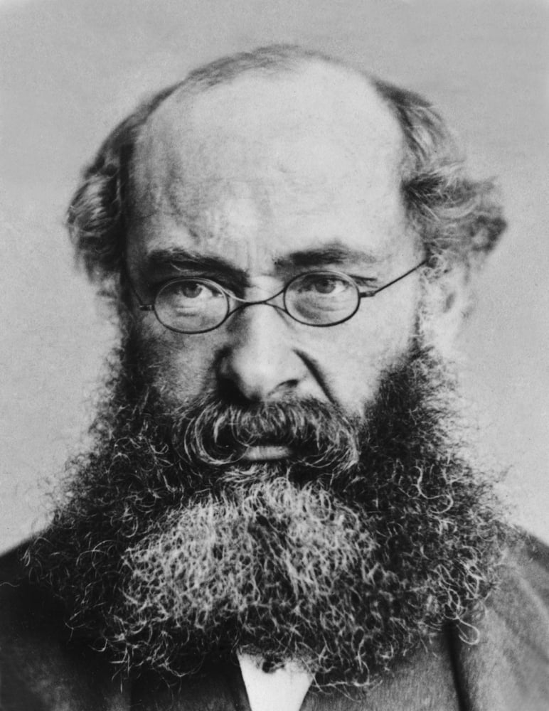 which ideas should he brainstorm about in order to write an effective essay? select four options.the characteristics of editorials the characteristics of news reports which genres are similar to editorials which genres are similar to news reports how news reports and editorials are similar how news reports and editorials are different