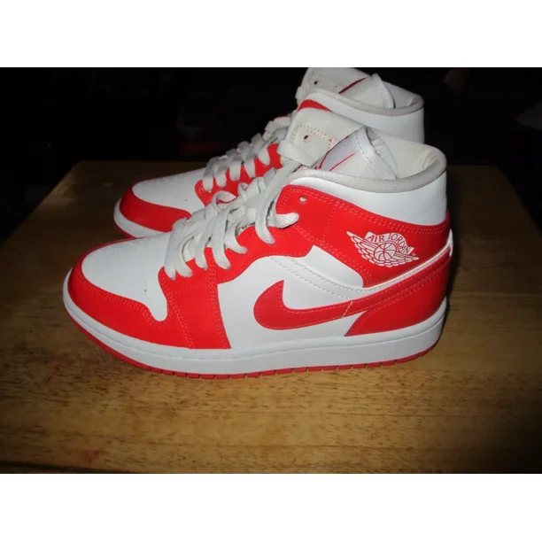 Ni - ke Air Jordan 1 Mid W Size 6 Syracuse Habanero Red BQ6472-116