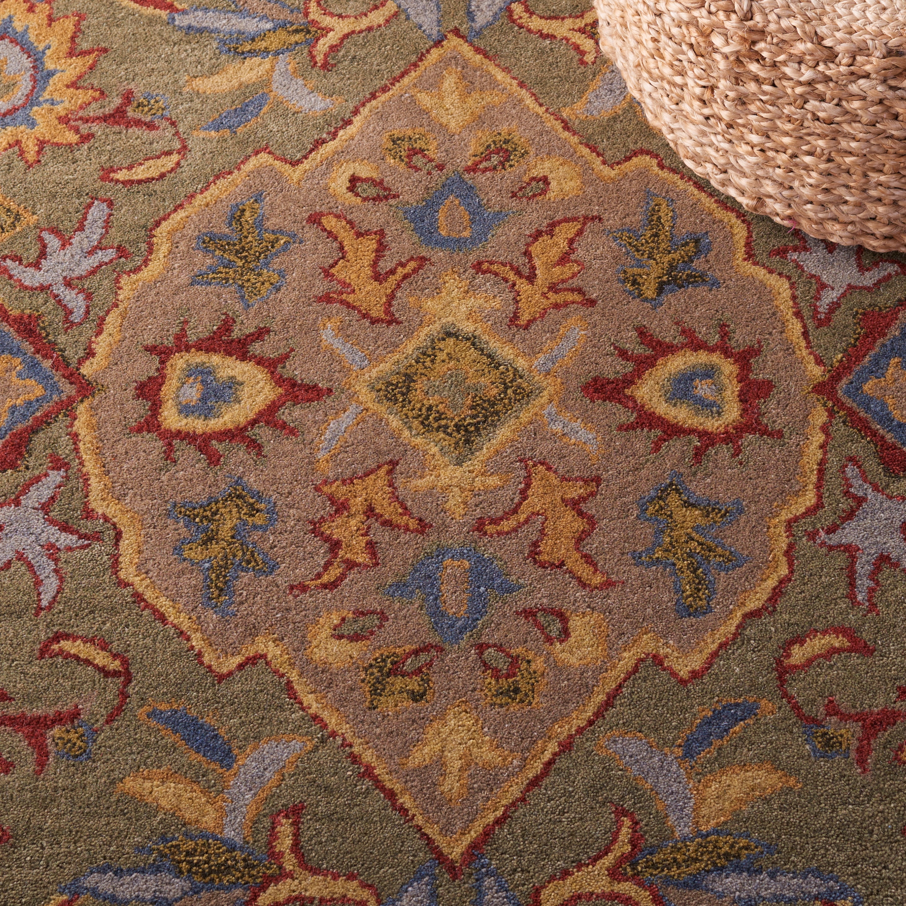 Safavieh Heritage Reanna Oriental Wool Area Rug, Green/Yellow, 6' x 6' Square