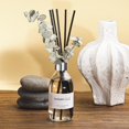 thumbnail image 2 of Set de difusores Reed Clesh con aroma a eucalipto, 200 ml, con barritas, 2 of 7
