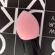 thumbnail image 4 of Fiudx Brocha para Rubor, Brocha de Maquillaje de Nailon de Doble Cabezal, Aplicador de Rubor de Pelo Sintético, Mango de Metal, Ideal para Aplicar Rubor, Ideal para Amantes de La Belleza, Práctico Em, 4 of 6