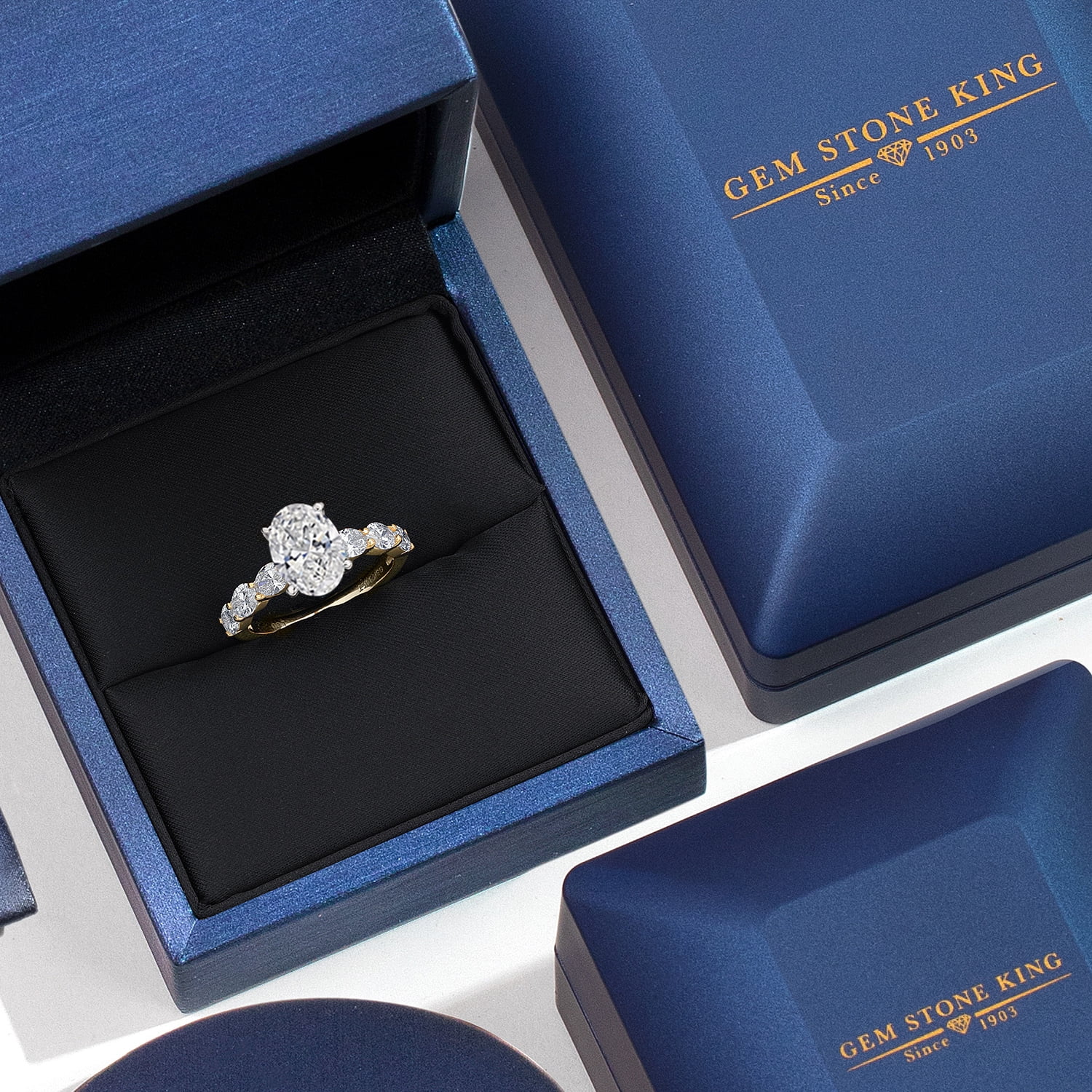Gem Stone King 2.90 Cttw IGI Certified Lab Grown Diamond in 2-Tone 14K White and Yellow Gold Engagement Ring for Women | Center Diamond Oval Cut 2 Ct | D-E Color | VS1-VS2 Clarity | Size 5