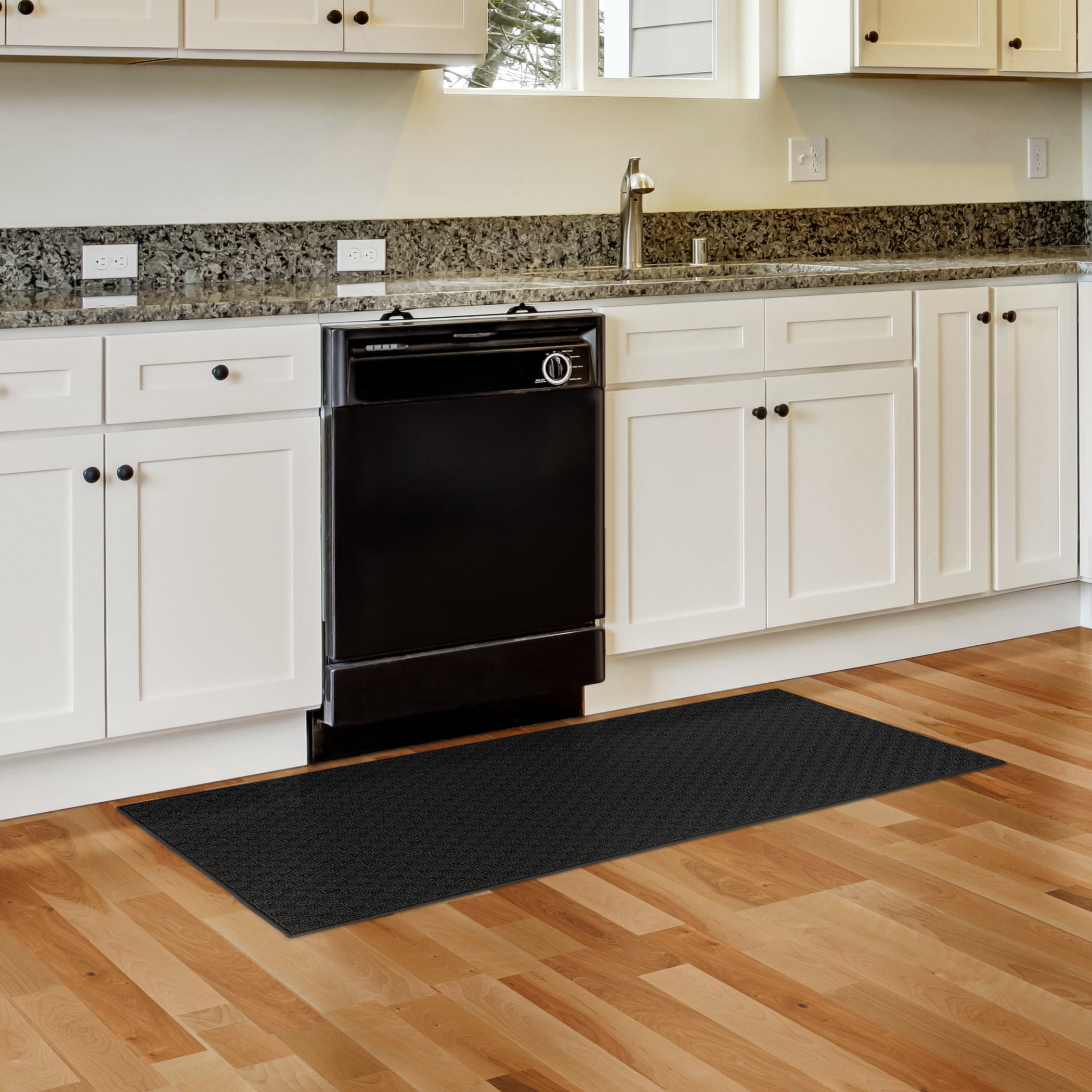 Garland Rug Town Square Black Indoor Runner Rug, 2' x 5'