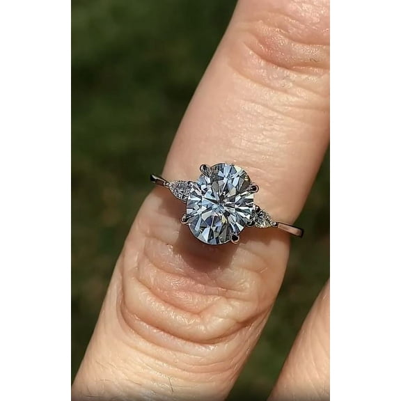Solitaire Brilliance 2CT Oval Moissanite With Side Pear 3-Stone Engagement Ring 10K White Gold, Ring Size 4