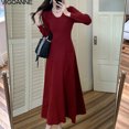 thumbnail image 2 of Vigonne 2025 Robe Longue en Tricot à Col Rond pour Femme Printemps Rouge Manches Longues Robes Tricotées Femme Automne Robe Pull Serrée de Fête, 2 of 5