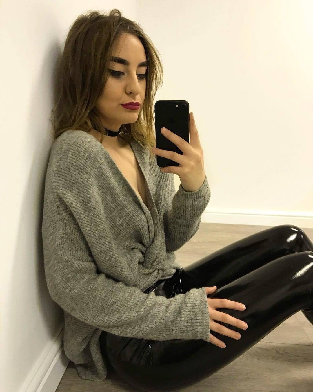 Wet Look Faux Leather Leggings 