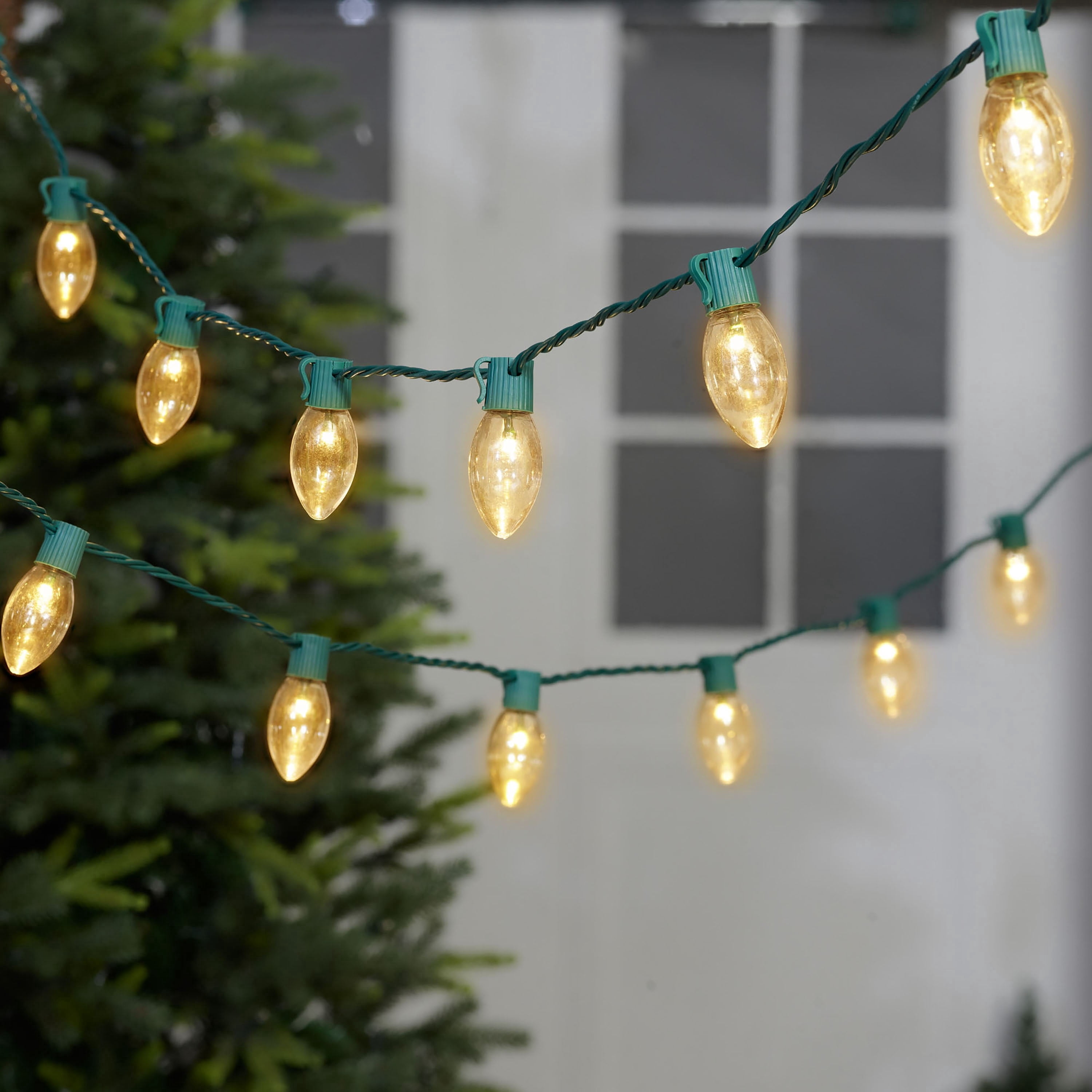 Indoor/Outdoor 25-Count LED Ultra Bright C9 Christmas String Lights, Warm White, Green Wire, 14', by Holiday Time