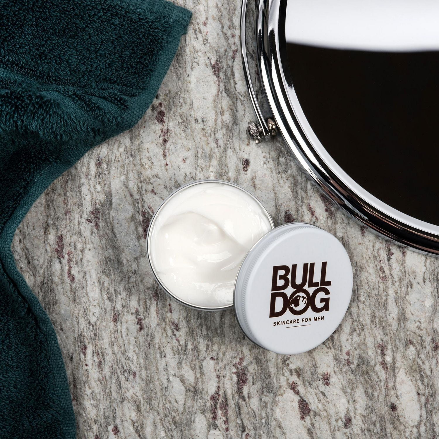 Cire à barbe et à moustache en formule originale de marque Bulldog 50 mL