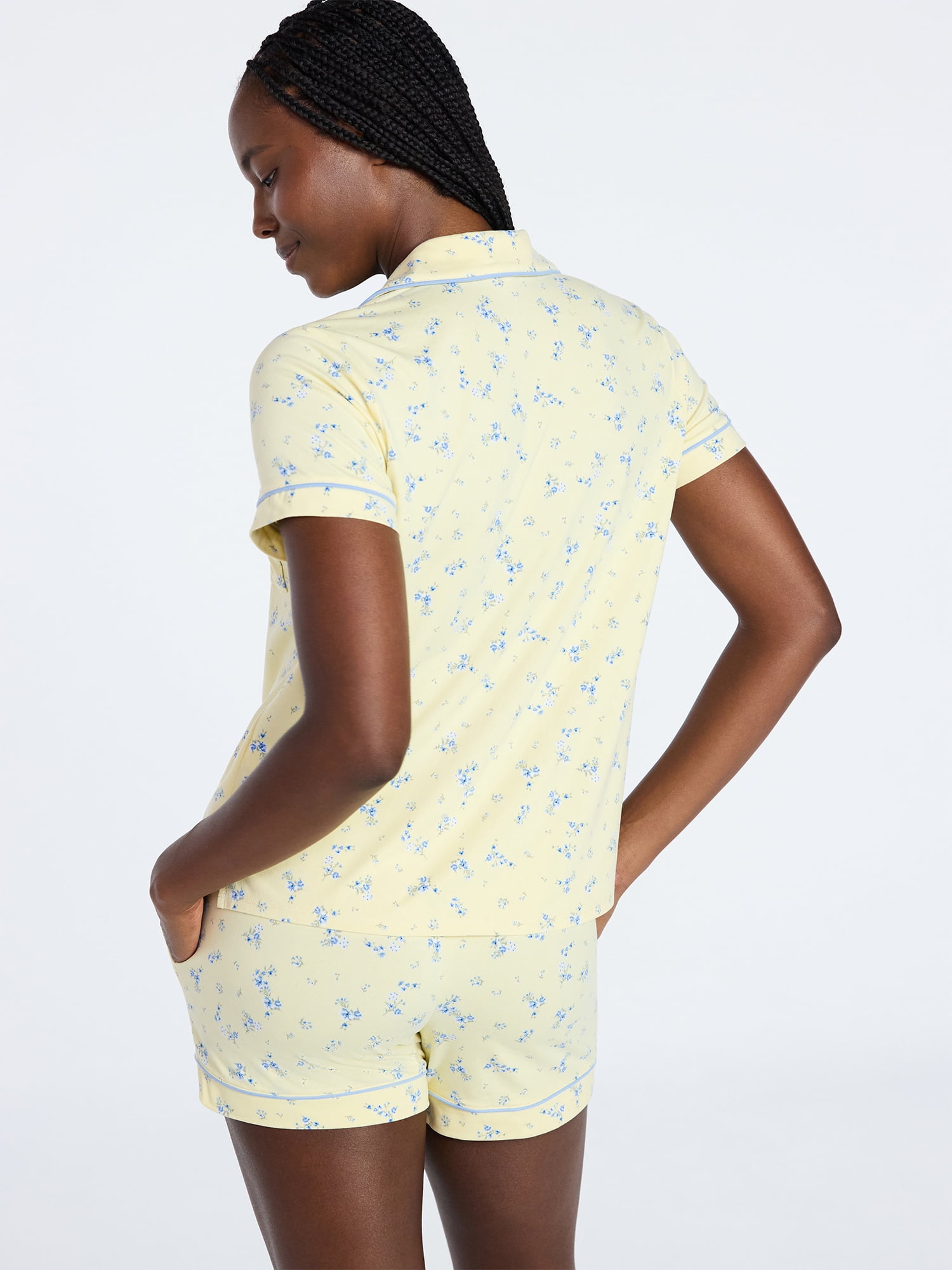 Joyspun Women's Dreamy Soft Collection Notch Collar Top and Shorts Pajama Set, 2-Piece, Sizes XS-3X