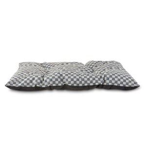 Vibrant Life Medium Tufted Pillow Pet Bed, Black & White, 35"x27"