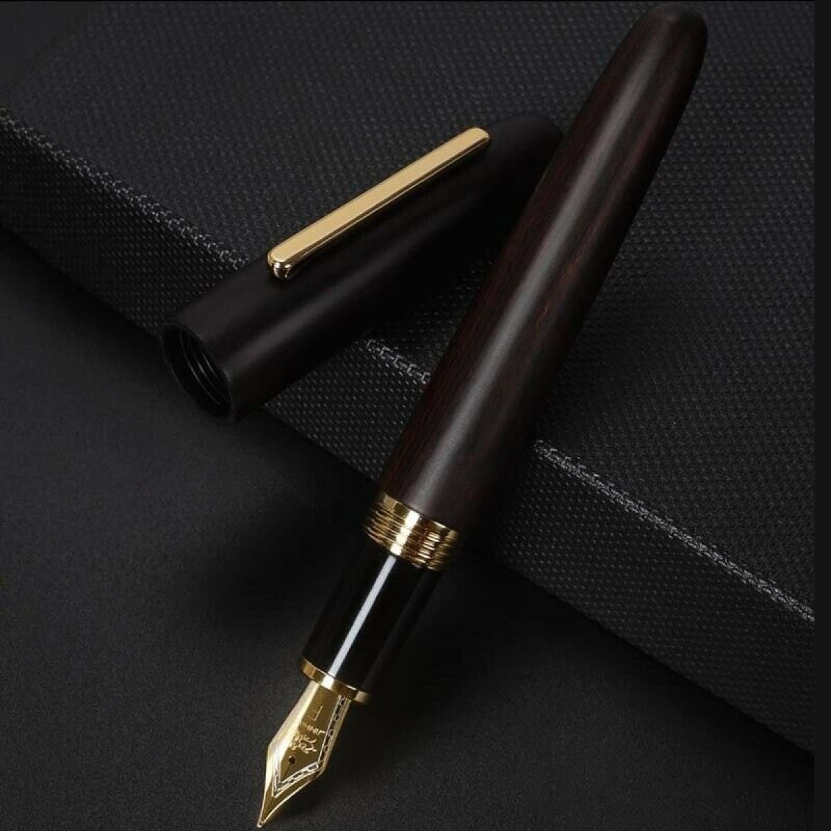1 x Fountain Pen,  0.5mm Iridium Fine(F) Nib Writing Gift Business Graduation