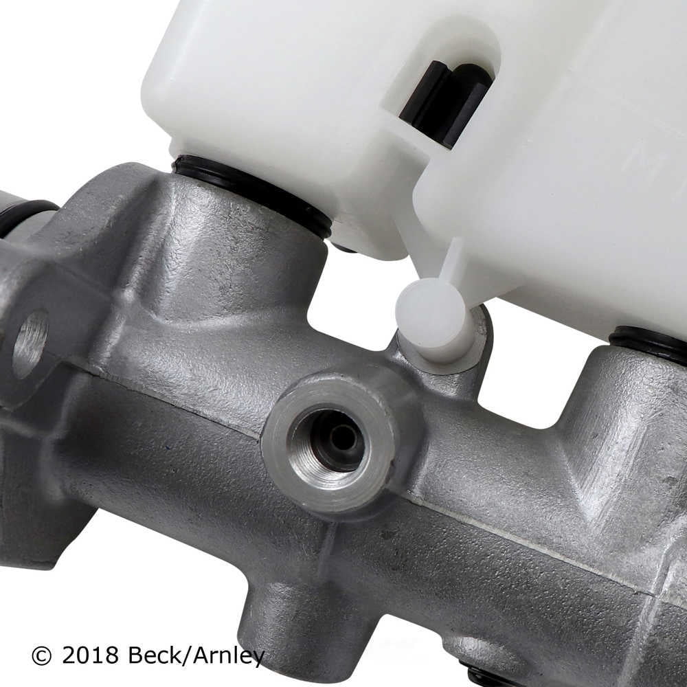 BeckArnley 072-9702 Brake Master Cylinder