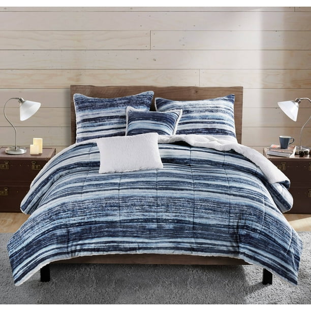 VCNY Home Bransen Reversible Stripe Plush Comforter Set, Twin, Navy ...