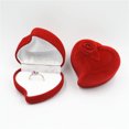 thumbnail image 2 of Caja de anillo de compromiso Minnieouse boda vitrina joyería terciopelo rojo forma de corazón, 2 of 5
