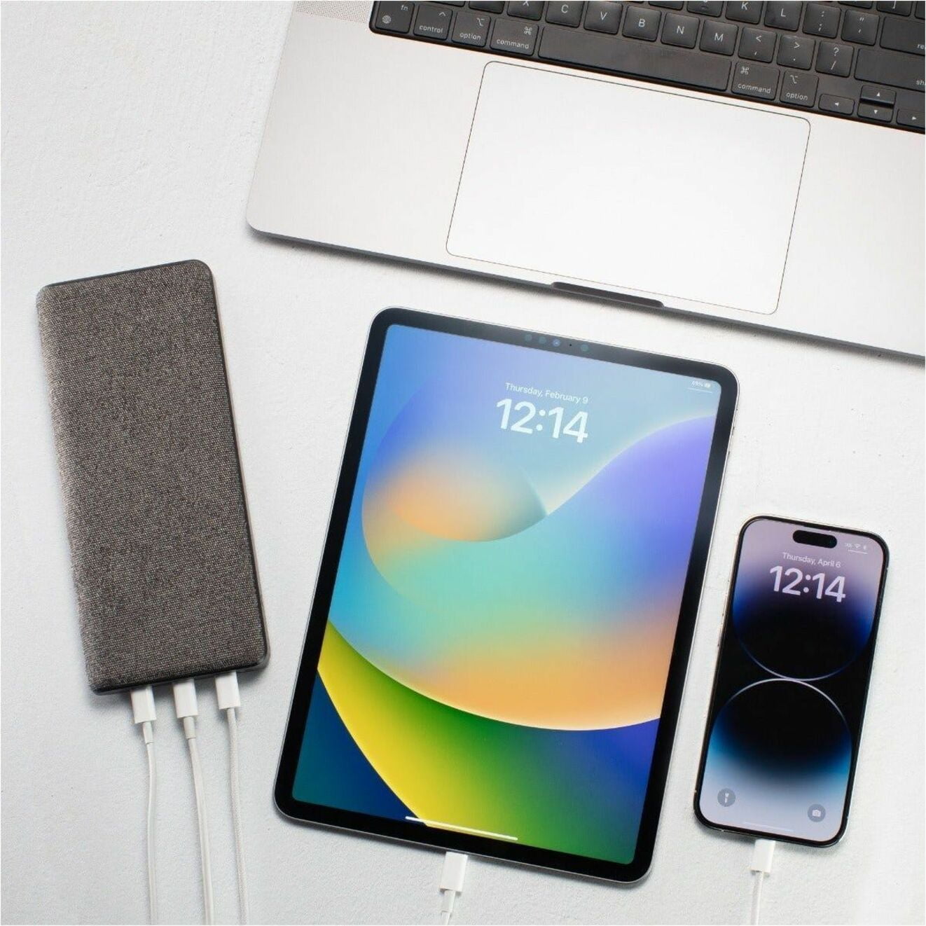 mophie powerstation pro XL 25,000 mAh Portable Charger for Phones