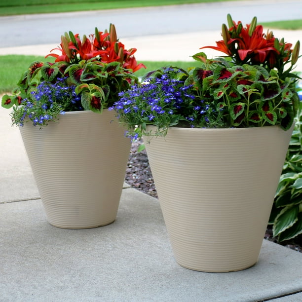Sunnydaze Walter Flower Pot Planter, Outdoor/Indoor HeavyDuty Double