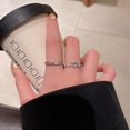 thumbnail image 1 of Anillo de traje femenino retro nicho personalidad anillo de perla anillo estilo frío alto sentido joyería de mano, 1 of 6