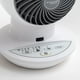thumbnail image 2 of IRIS USA WOOZOO Ventilador de Escritorio con Control Remoto, Circulador de Aire Oscilante, 3 Velocidades, Alcance de 16 m, Inclinación Ajustable, Motor Silencioso, Tamaño Pequeño, Blanco, 2 of 5