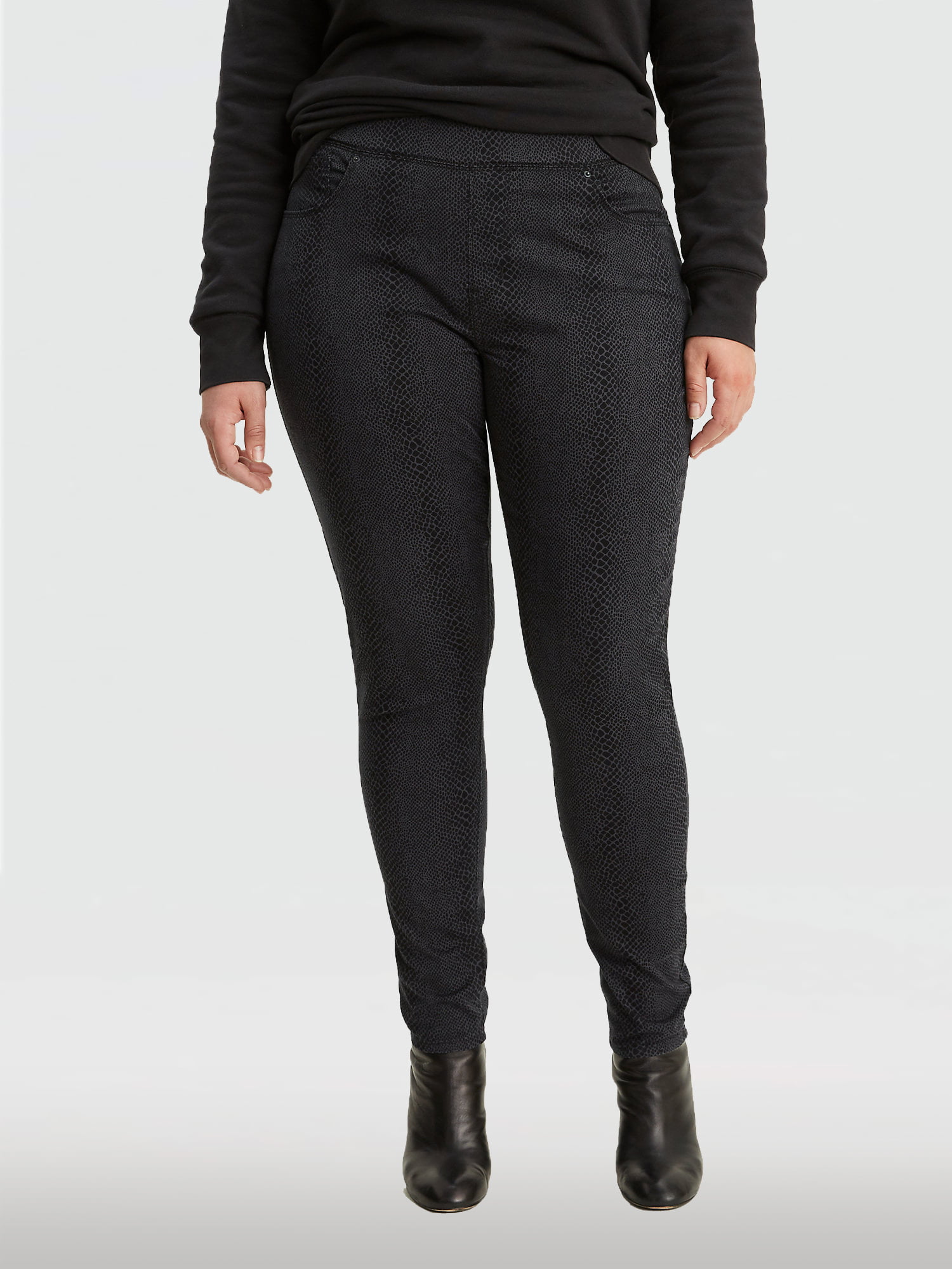 levi pull on jeans plus size