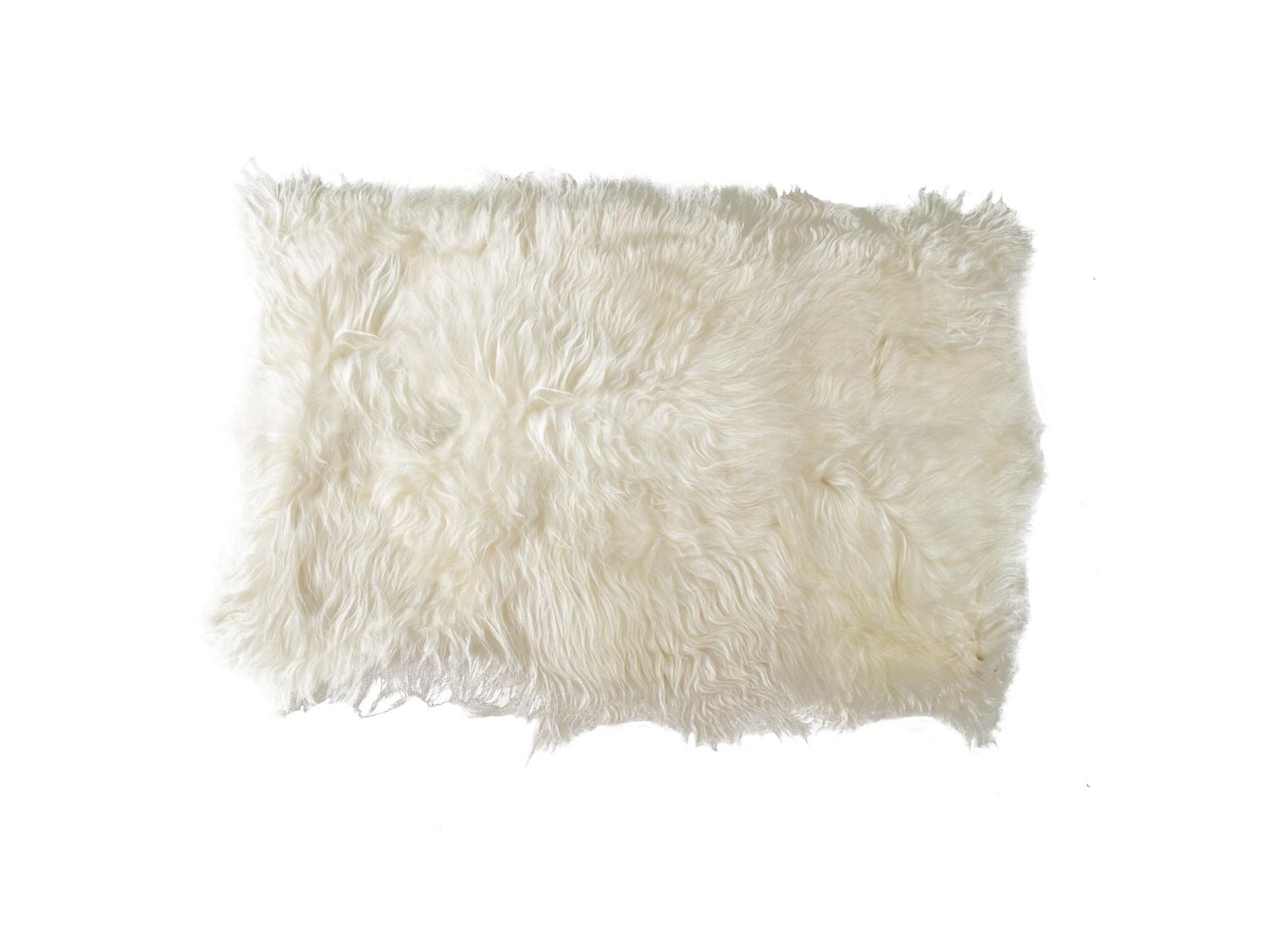 ICELANDIC SHEEPSKIN LONG-HAIRED RUG 4' X 6'