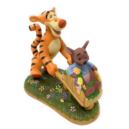 Pooh & Friends - Springtime Is the Best Time to Lend a Helping Hand