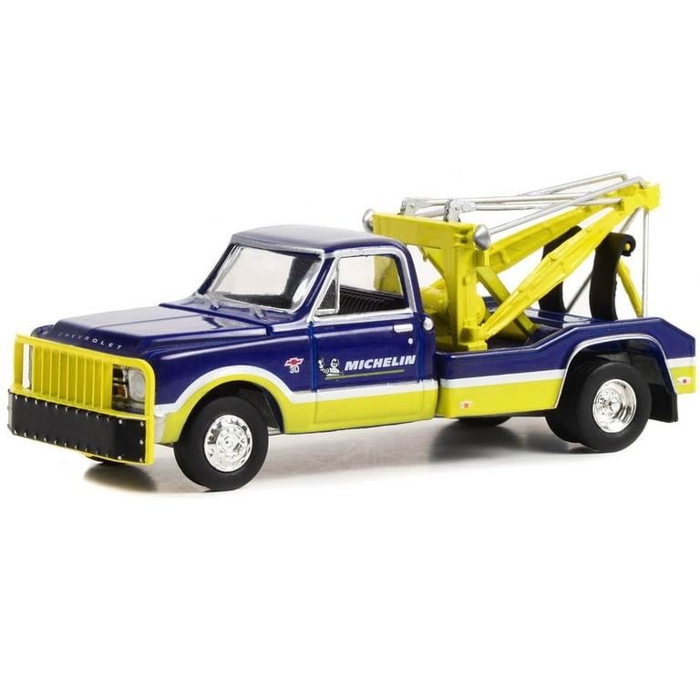1967 Chevrolet C-30 Dually Wrecker Tow Truck 