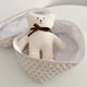 thumbnail image 3 of Bolsa de cosméticos bonita coreana, organizador de viaje con cremallera portátil, de mano acolchado (beige) Likrtyny Para Estrenar, 3 of 9