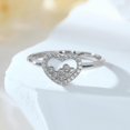thumbnail image 1 of Anillo de circonitas en forma de corazón Yashi plata de ley 925 tamaño 5, 1 of 3
