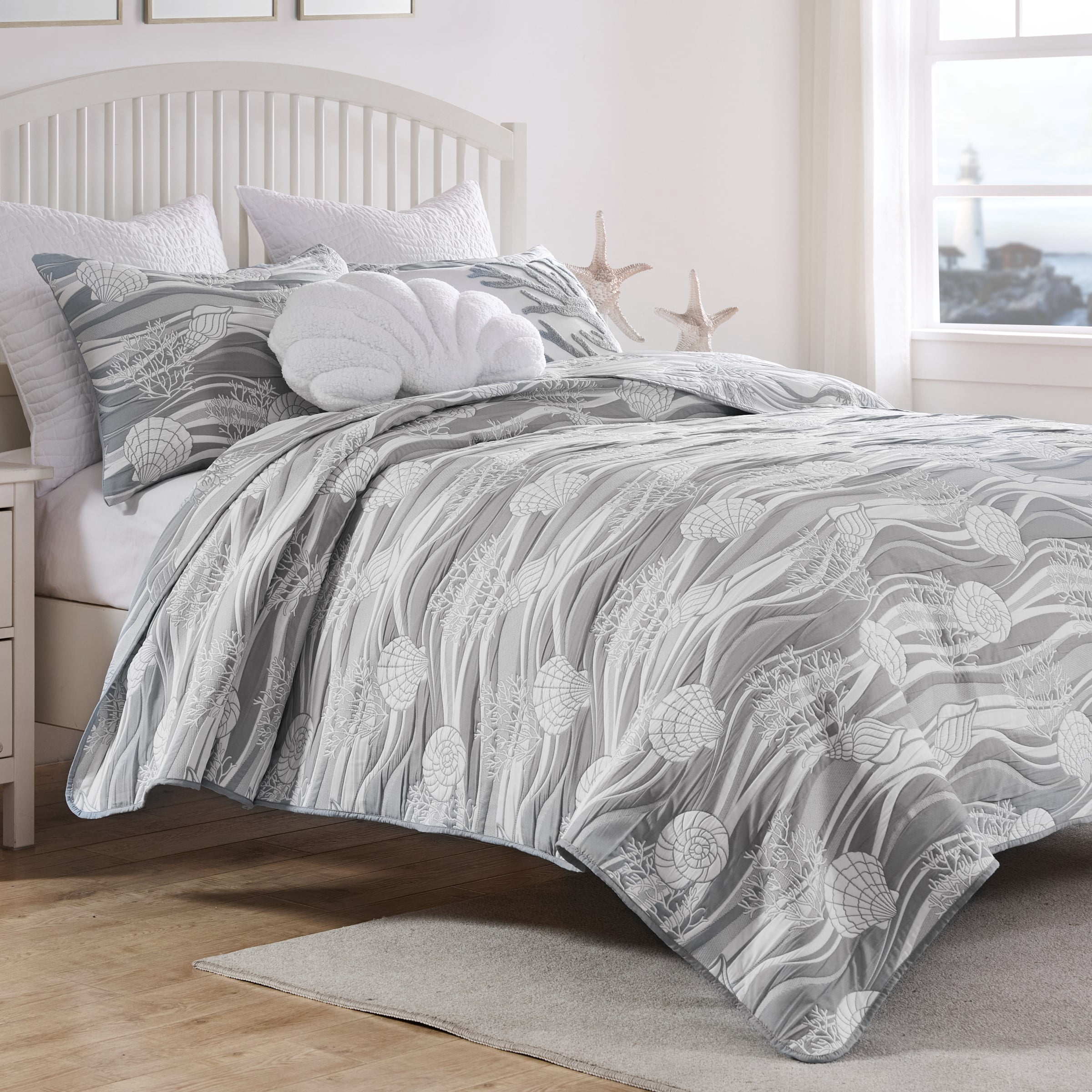 Greenland Home Coastal Paradise Matelassé Coverlet Set, Dover Harbor Gray, 3-Piece King/Cal King
