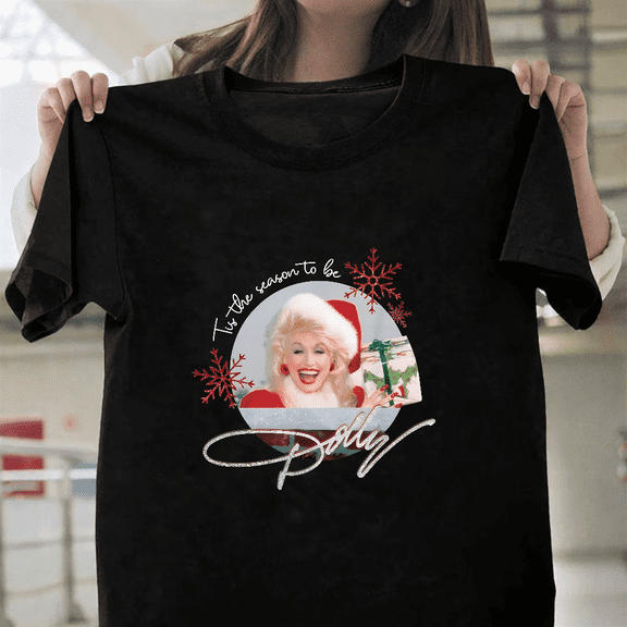 Tis The Season To Be Dolly Vintage Music Legend Graphic Country Unisex T-Shirt, up to size 3XL.