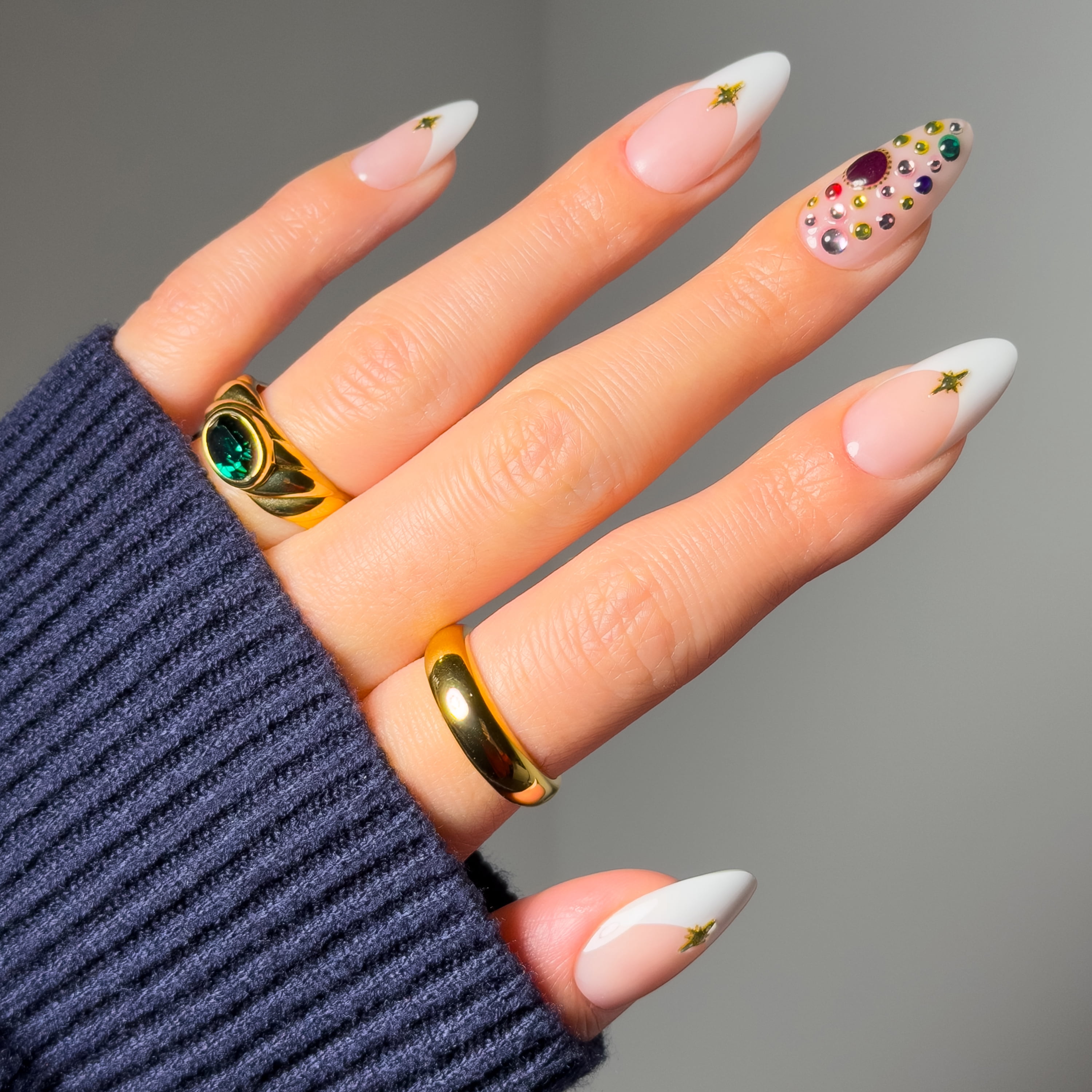Salon Perfect Artificial Fake Press On Nails, 480 Charmed French Gems, Medium Almond, File, Glue and Prep Pad Included, 30 Nails