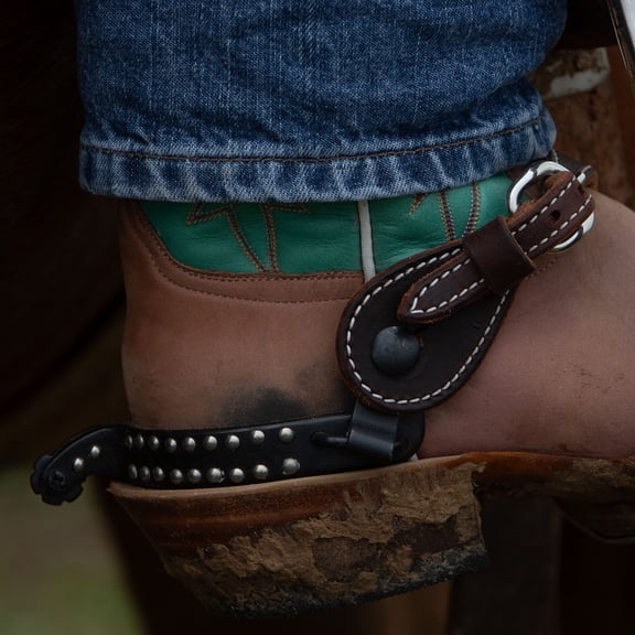 Cowboy Tack 7/8in Band Medium Cup Dot Spurs