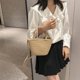 thumbnail image 1 of Bolso de hombro para mujer | Bolso de mano de moda casual | Bolso bandolera Messenger | Poliéster versátil | Correa ajustable | Se adapta al teléfono, la cartera, las gafas de sol, las llaves |, 1 of 5